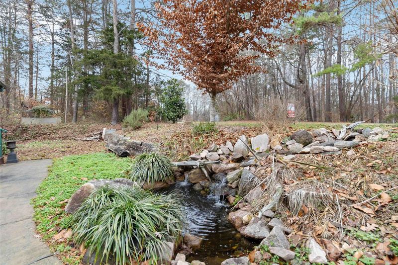 902 Coldwater Ct, Concord, NC 28025