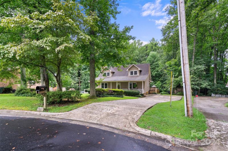 2641 Birchwood Dr, Gastonia, NC 28052