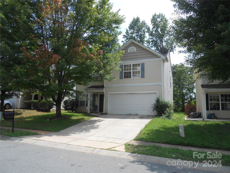 5204 Grays Ridge Dr, Charlotte, NC 28269