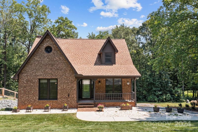 11816 Pump Station Rd, Charlotte, NC 28216