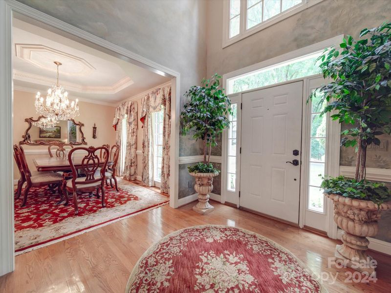 2505 Robin Hill Dr, Charlotte, NC 28210