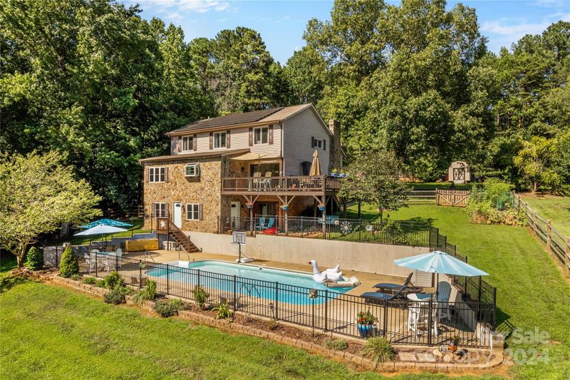 135 Cromdale Rd, Troutman, NC 28166