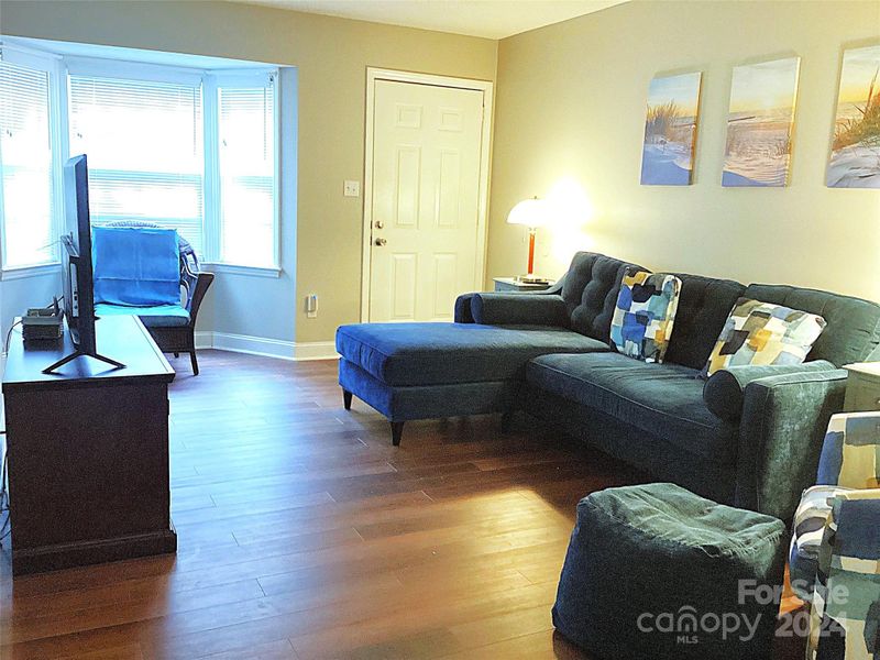 160 17th Street Pl NW #4E, Hickory, NC 28601