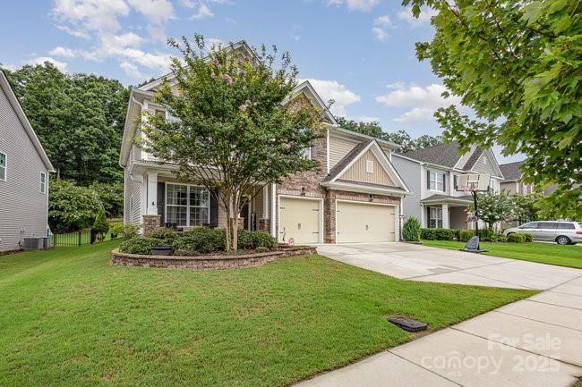 11156 River Oaks Dr, Concord, NC 28027