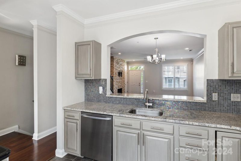 805 Clarkson Mill Ct, Charlotte, NC 28202
