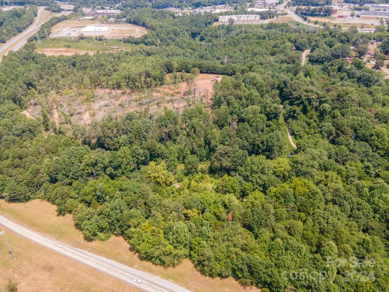 425 15th Ave SW, Hickory, NC 28602