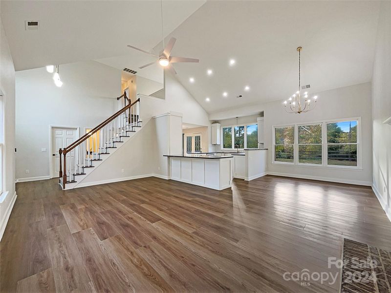 5000 Biltmore Forest Dr, Matthews, NC 28105