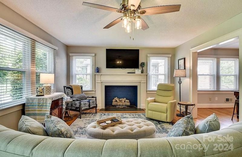 501 S Cedar St, Lincolnton, NC 28092