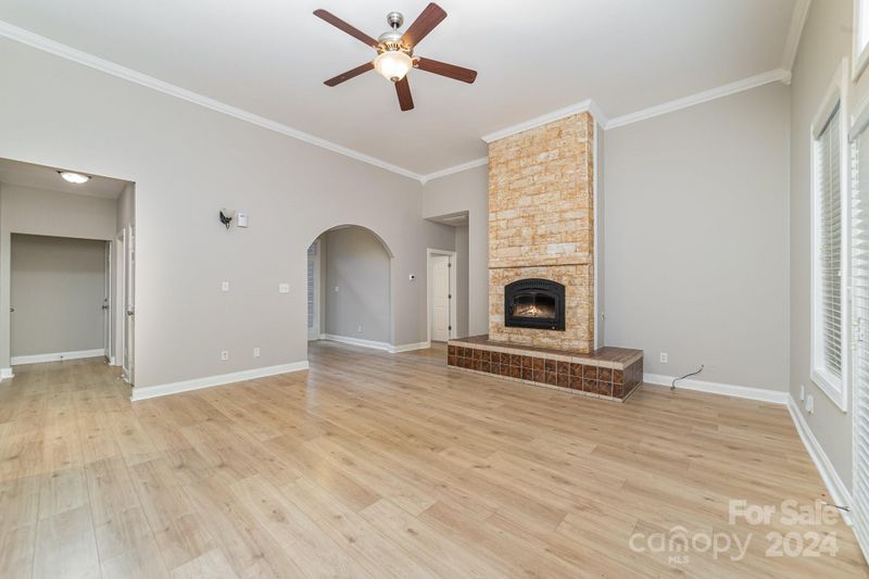 5000 Spicewood Dr, Charlotte, NC 28227