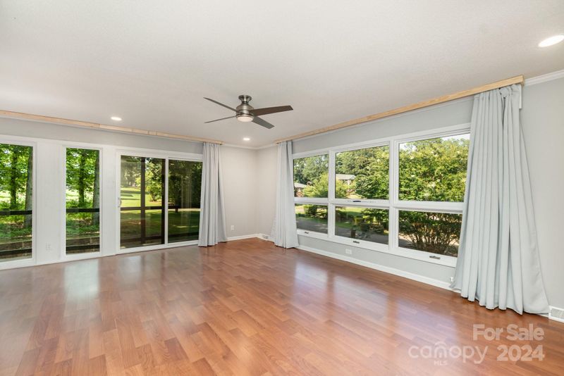 3701 Eaglebrook Dr, Gastonia, NC 28056