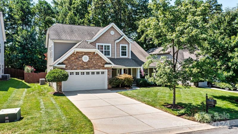 1257 Saint Johns Ave, Matthews, NC 28104