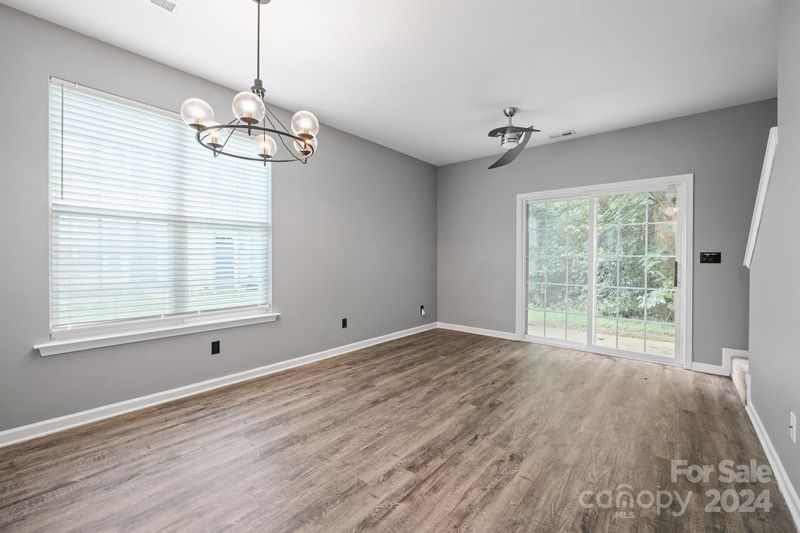 5651 Seths Dr, Charlotte, NC 28269