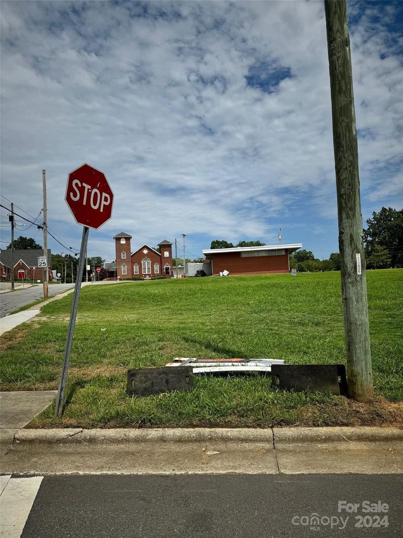 177 Lincoln St, Concord, NC 28025