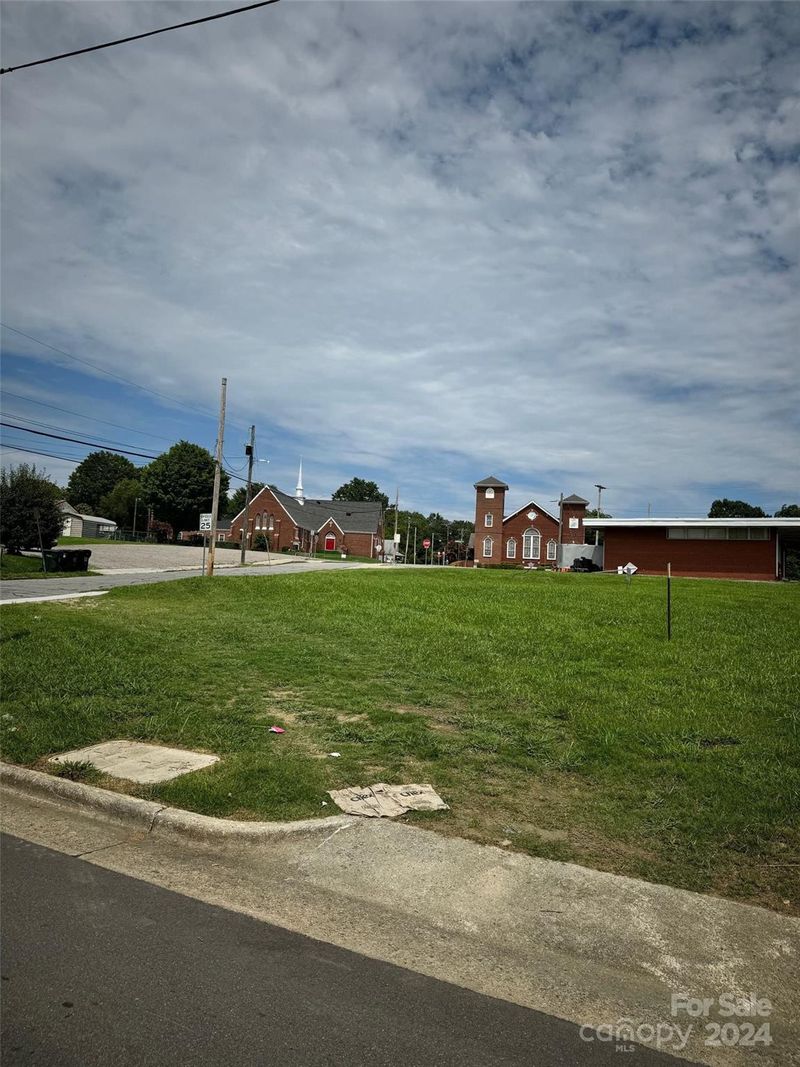 177 Lincoln St, Concord, NC 28025