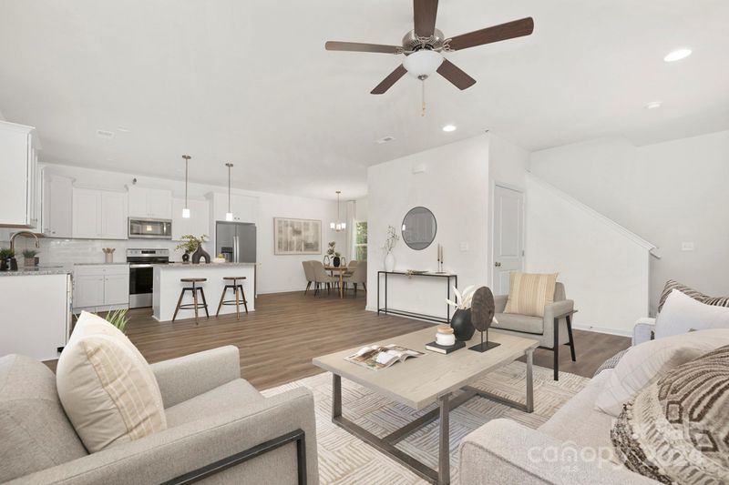 2525 Pruitt St, Charlotte, NC 28208