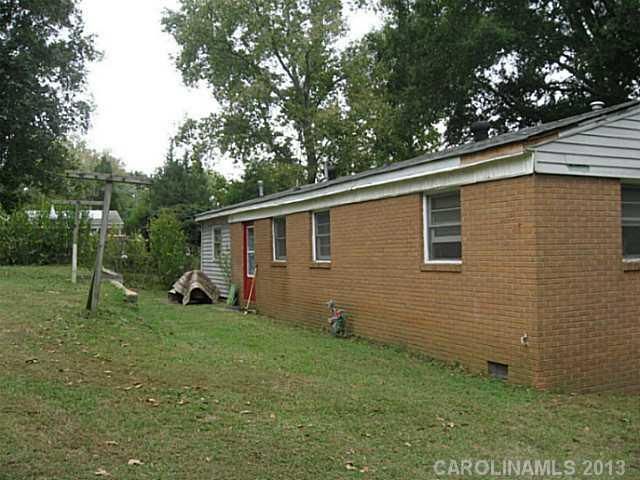 2910 Cama Dr, Gastonia, NC 28052
