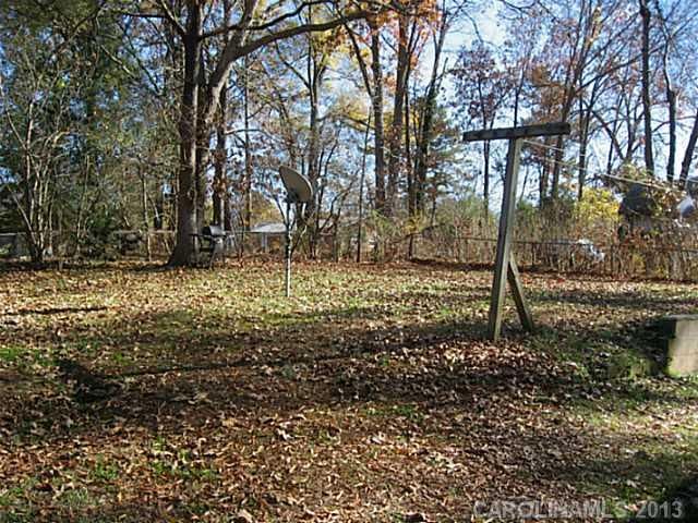 2910 Cama Dr, Gastonia, NC 28052