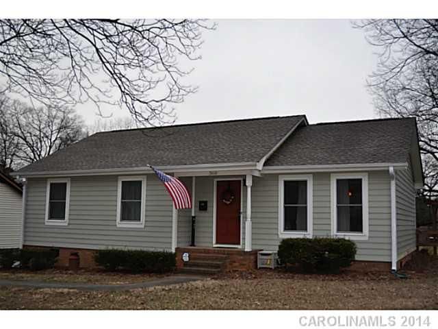 360 NE Aycock St, Concord, NC 28025