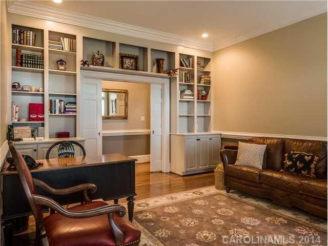 7001 Erin Ct, Charlotte, NC 28210