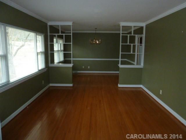 7617 Rolling Hill Rd, Charlotte, NC 28227