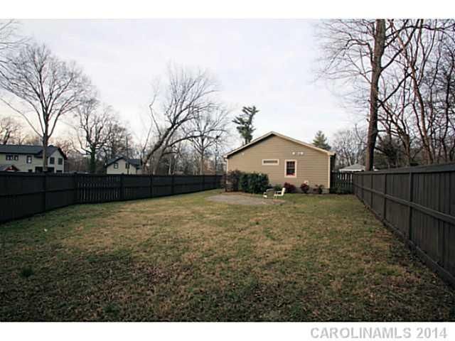 212 Mill Rd, Charlotte, NC 28216