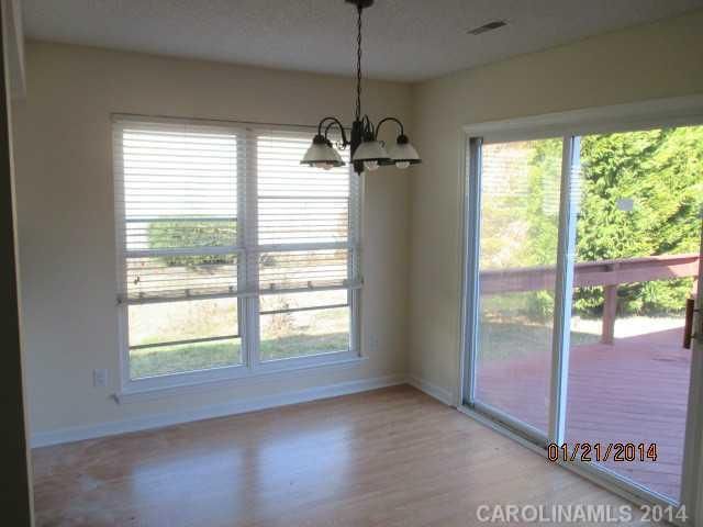 6419 Danbrook Park Dr, Charlotte, NC 28227
