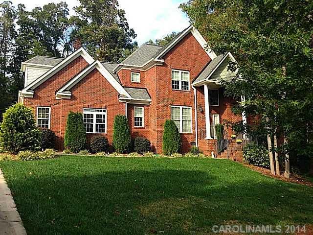 3565 Maple Brook Dr, Denver, NC 28037