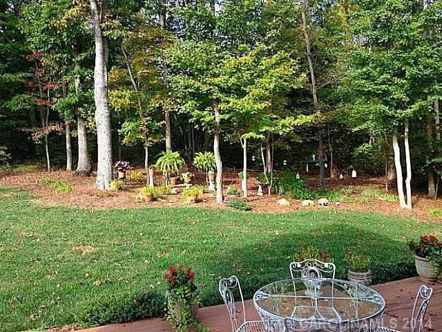 3565 Maple Brook Dr, Denver, NC 28037