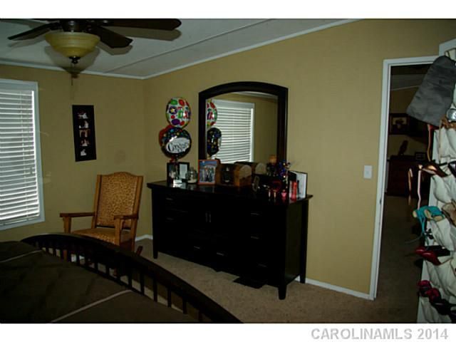 424 Grey Dove Ln, York, SC 29745