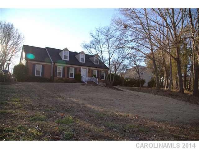 4100 Old Stone Rd, Charlotte, NC 28226