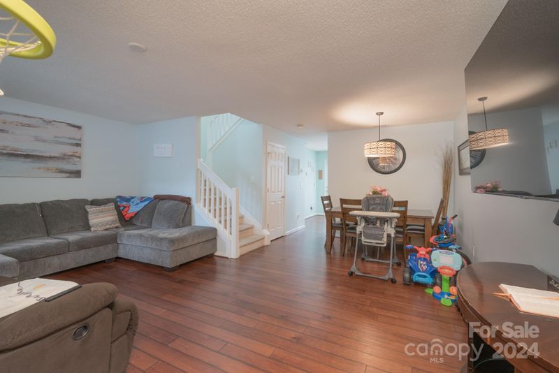272 Arlington Downs Blvd, Matthews, NC 28104