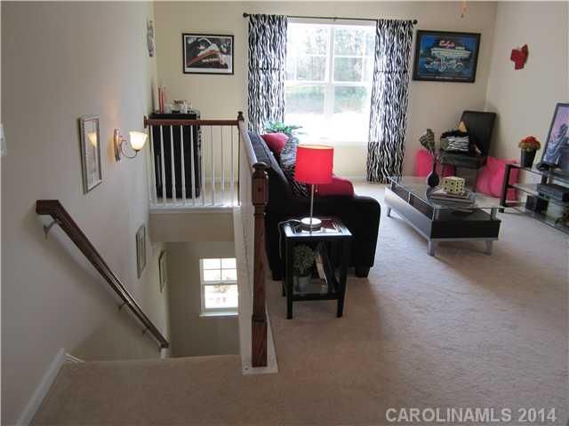 6904 Whitebeam Way, Matthews, NC 28105