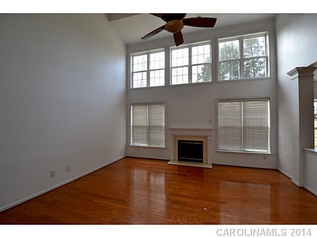 2061 Beechmont St, Harrisburg, NC 28075