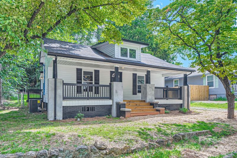 16 Gold St SW, Concord, NC 28025