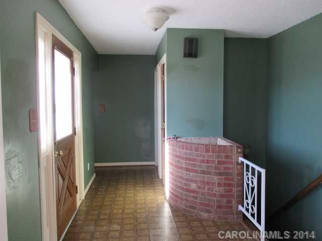 410 Ormand Ave, Bessemer City, NC 28016