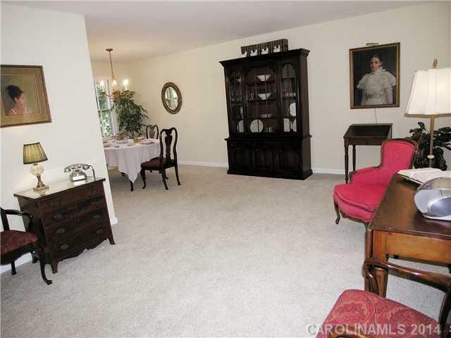 4215 Tyndale Ave, Charlotte, NC 28210