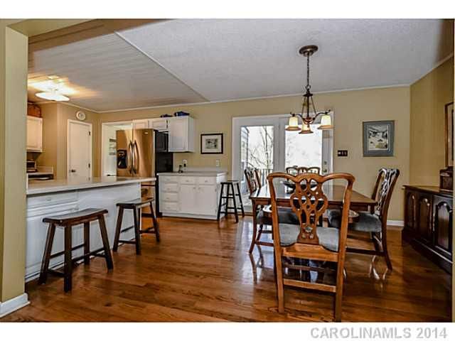 2201 Sagamore Rd, Charlotte, NC 28209