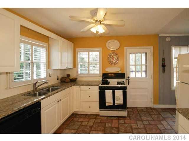3715 Mcmillan St, Charlotte, NC 28205