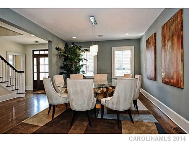 907 Mt Vernon Ave, Charlotte, NC 28203