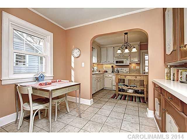 2141 Bay St, Charlotte, NC 28205