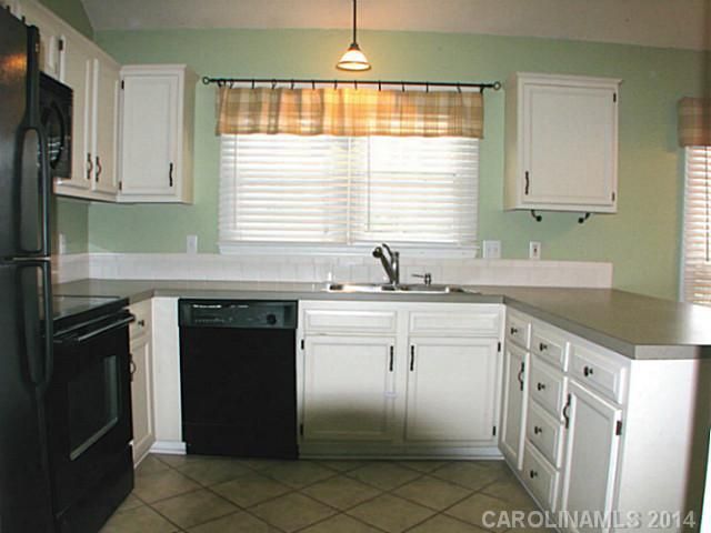 1278 SW Laurelwind Pl, Concord, NC 28025
