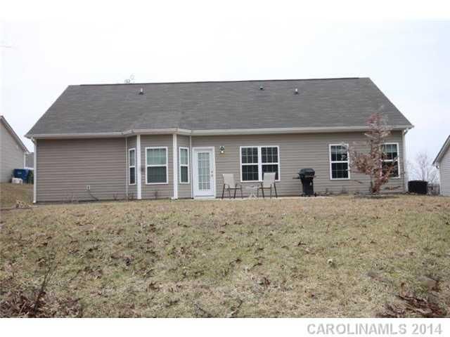 93 Ashton Bluff Cir, Mount Holly, NC 28120