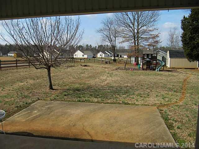 5024 Deer Run Dr, Crouse, NC 28033