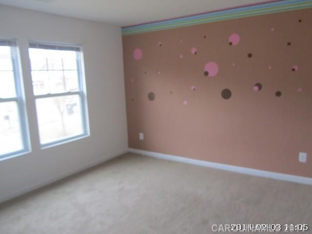 1311 Phil Oneil Dr, Charlotte, NC 28215