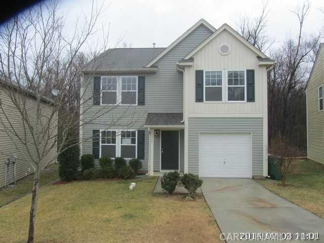 1311 Phil Oneil Dr, Charlotte, NC 28215