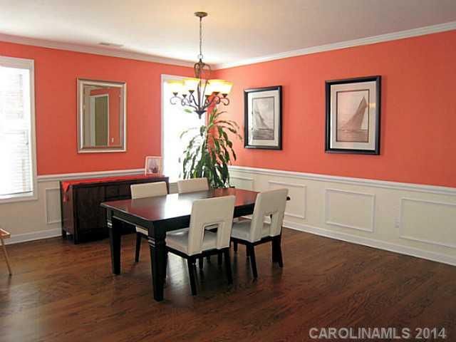 1012 Elsmore Dr, Matthews, NC 28104