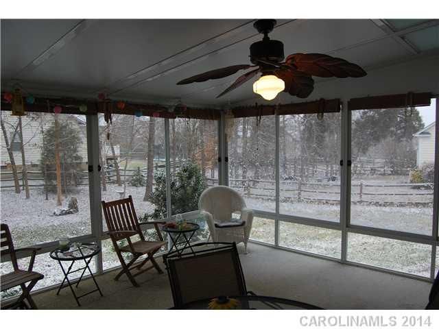 2448 Saguaro Ln, Kannapolis, NC 28083
