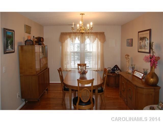 2448 Saguaro Ln, Kannapolis, NC 28083