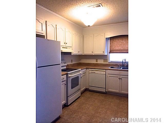 3521 Cedar Hill Dr, Charlotte, NC 28273