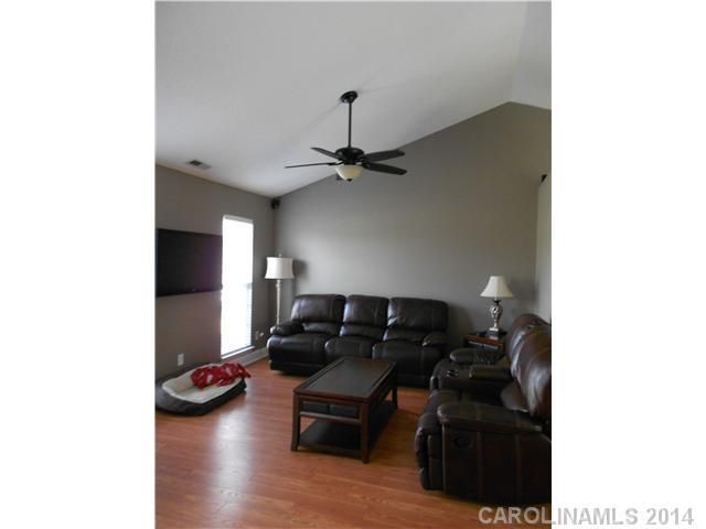 4119 Carolina Pointe Ct, Concord, NC 28027